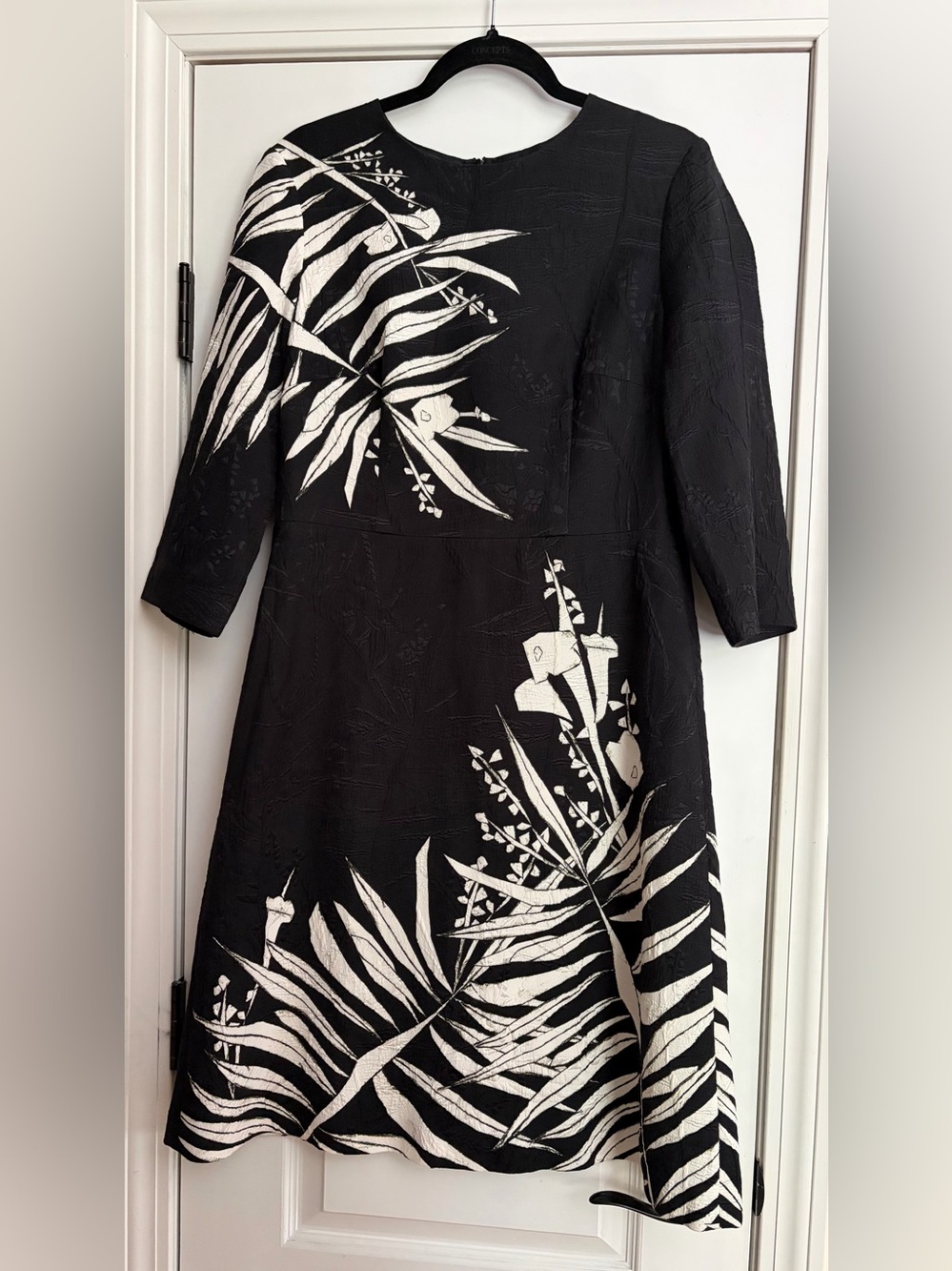 VTG Escada Designer Black/White Palm Floral Jacquard Monochrome Luxe Dress Sz M